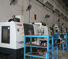 Vertical Machining Center