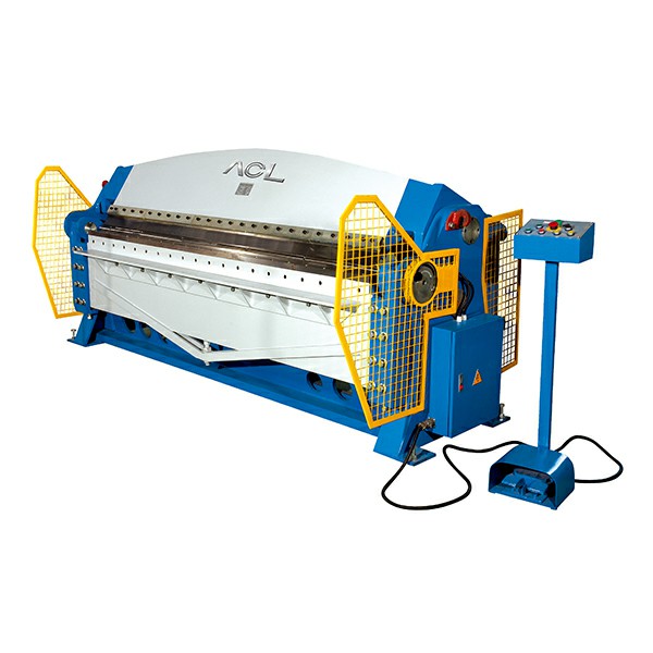 HYDRAULIC FOLDING MACHINE