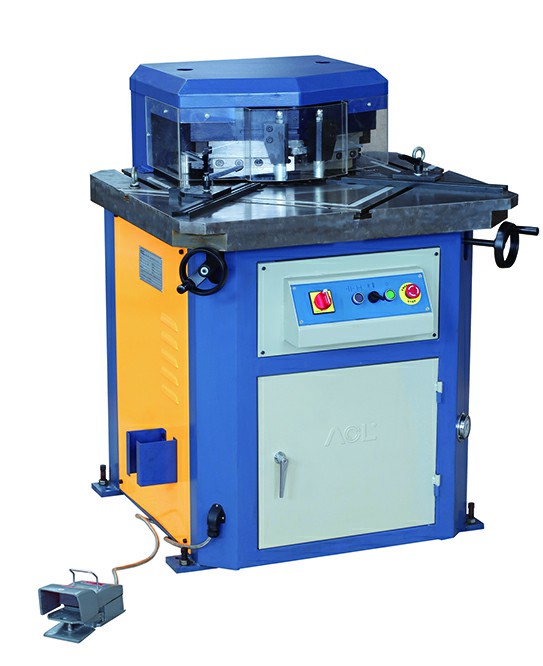 adjustable-hydraulic-notching-machine-02